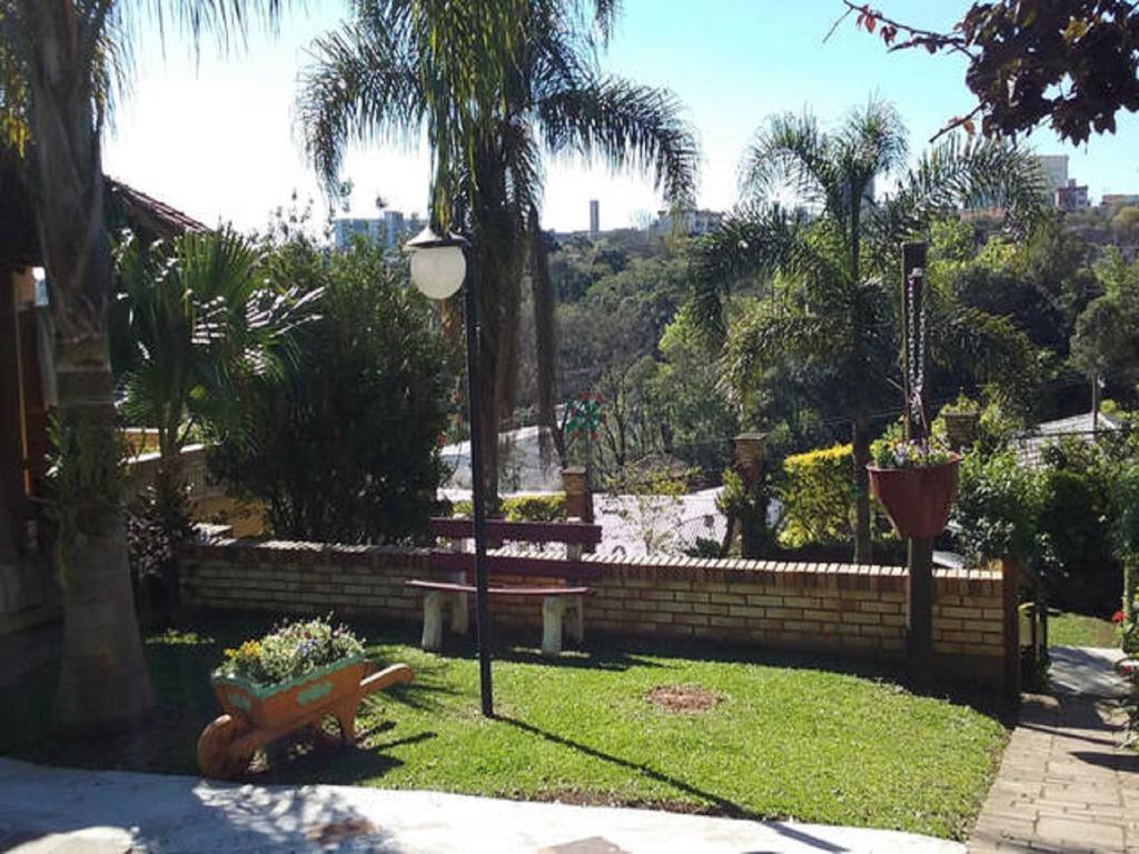 Casa Das Palmeiras + Quiosque Bento Gonçalves Buitenkant foto